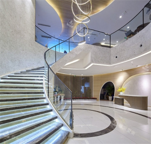 成都素美医疗美容大厅图片