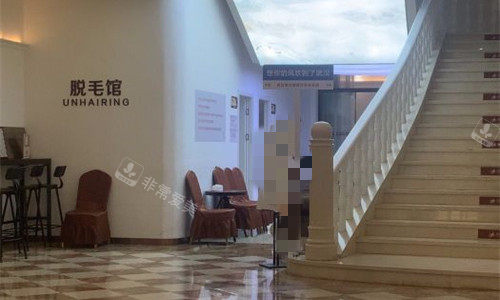 武汉壹加壹医疗美容楼梯图