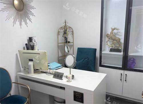 北京薇拉医疗美容诊疗室