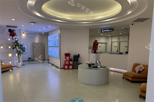 青岛市哪个美容院修复双眼皮好的？正规医美机构推荐重庆东上/华美/军美