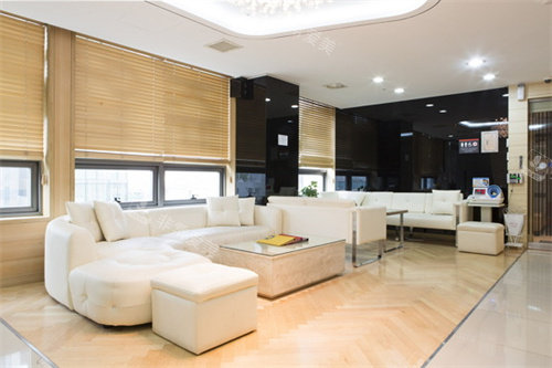 韩国珠儿丽整形外科的休息区 韩国珠儿丽整形外科的休息区