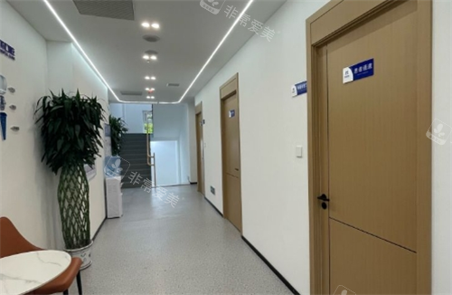 大连开尔口腔走廊环境