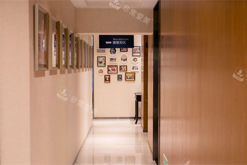 长沙晶肤医美医生介绍|朱苗/何玉文/田娟技术娴熟，抗衰领域实力带领