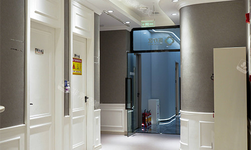 深圳安美聚光整形走廊环境