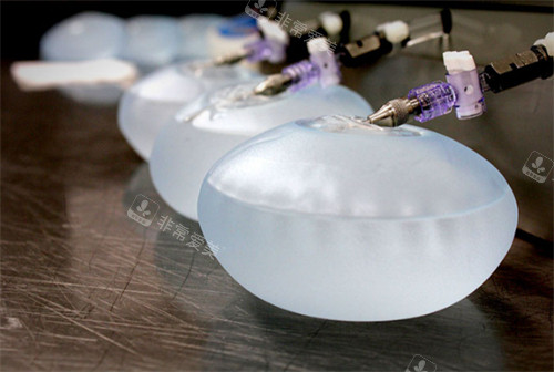 制作隆胸假體過程 制作隆胸假體過程