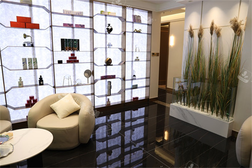 秦皇岛纪辉整形休息区