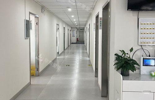 北京四季青橙走廊环境图