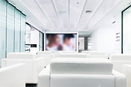 天津天医联合口腔等候区环境