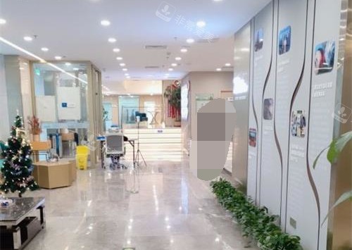 北京碧莲盛植发医院大厅内部