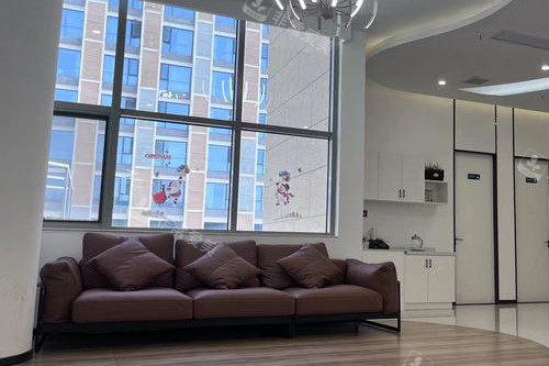 武汉博华口腔候诊大厅