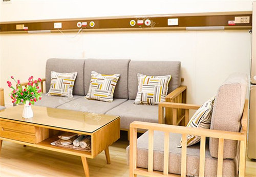 深圳华侨医院磨骨怎么样，医院有正规手术资质/医生经验足技术稳/脸型流畅自然很受求美者认可！