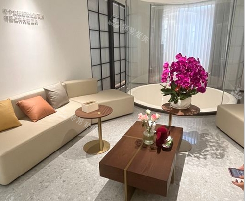 哈尔滨蜜柚整形候诊区