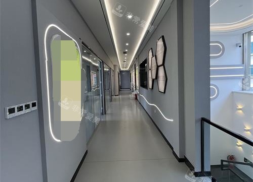 青岛博霖口腔走廊环境