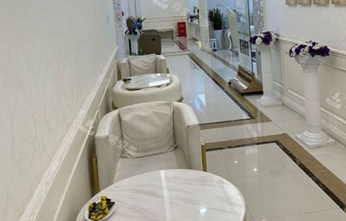 青岛诺美德整形走廊环境图