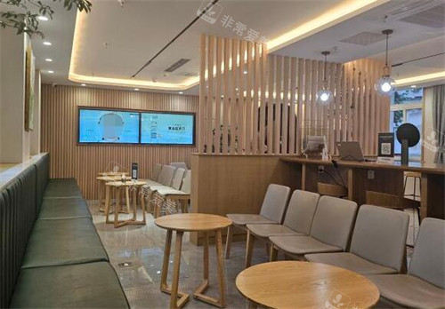 北京丽合医疗美容照片展示图