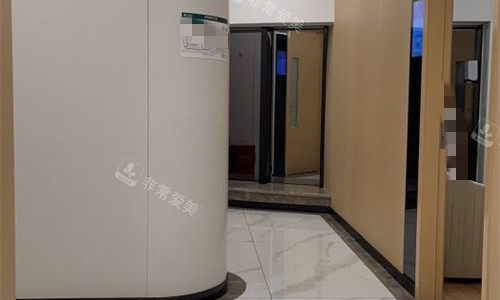 成都军大整形外科医院...