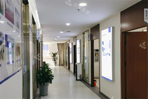 乌鲁木齐碧莲盛植发走廊 乌鲁木齐碧莲盛植发走廊