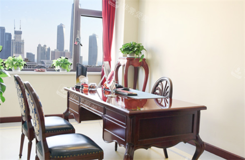 青岛华韩整形询问室 青岛华韩整形询问室