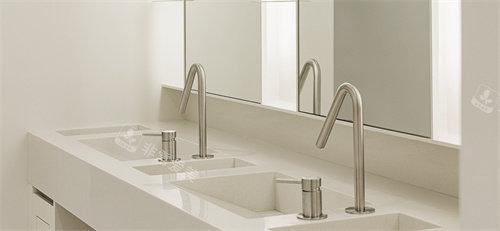 韩国You&I皮肤科的盥洗室 韩国You&I皮肤科的盥洗室