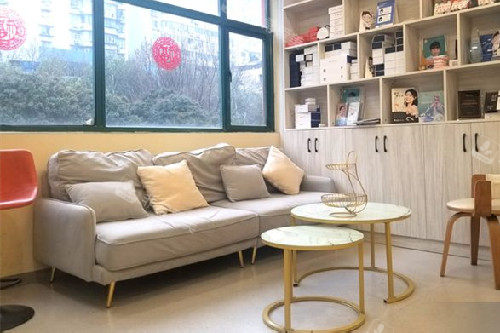 武汉滕美达口腔休息区