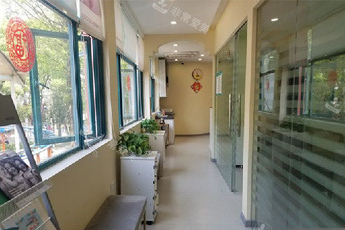 武汉滕美达口腔内部环境图