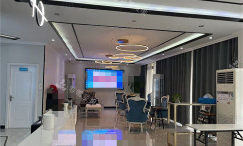 济南易美天熙医疗美容休息区