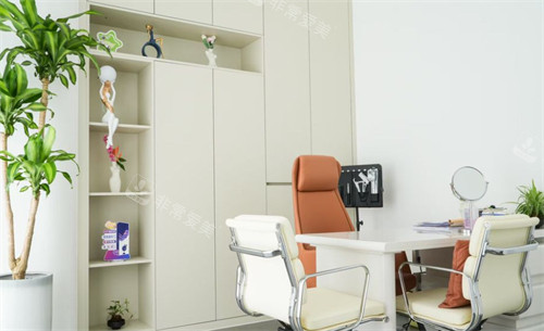 济南双华医疗美容面诊室