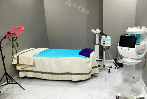 河源粤时光医疗美容皮肤护理室