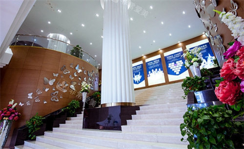 东莞爱思特医疗美容一楼台阶