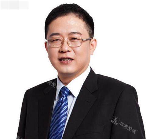 北京沃尔医疗美容医院刘彦军医生