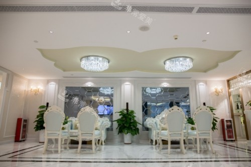 广州雅贝壹医疗美容医院候诊区 广州雅贝壹医疗美容医院候诊区