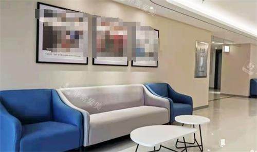 大庆爱尔眼科接待区