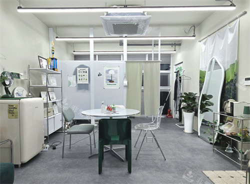 韩国dottism半永久店休息区