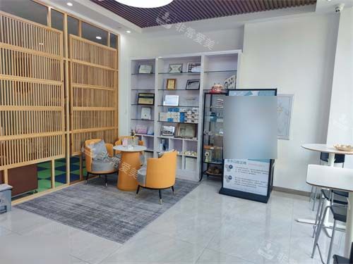 沈阳奥乐口腔门诊部休息候诊区