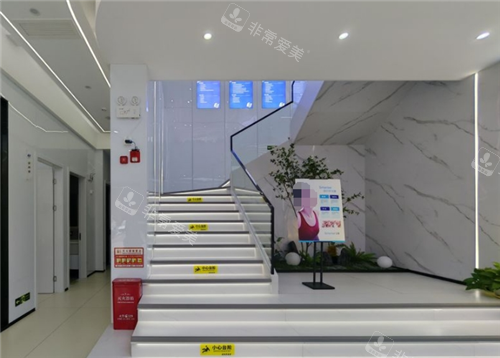 抚州佰诺口腔楼梯口环境