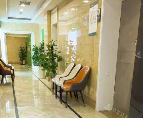 重庆军科整形美容医院走廊