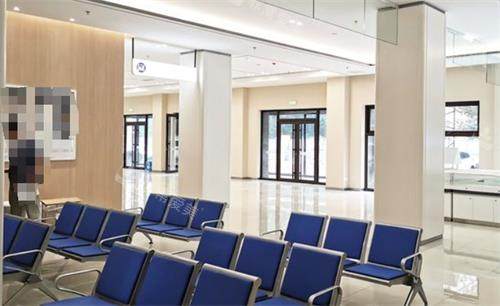 大庆爱尔眼科等候区