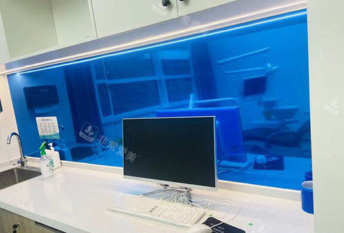 武汉平头牙匠口腔医生办公室