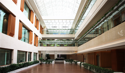 西宁现代妇产医院医美科环境