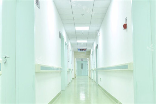 北京如朵医疗美容走廊环境