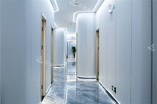 深圳安美聚光医疗美容走廊环境