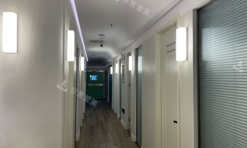 合肥竹一医疗美容门诊部走廊 合肥竹一医疗美容门诊部走廊