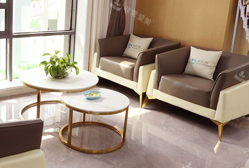 武汉海贝口腔牙齿治疗等候区