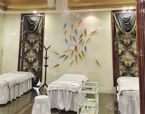 鞍山张玉霞星范整形治疗室