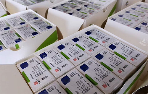 康盛种植牙外包装照片