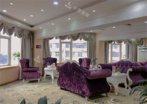 达州妃美医疗美容大厅环境