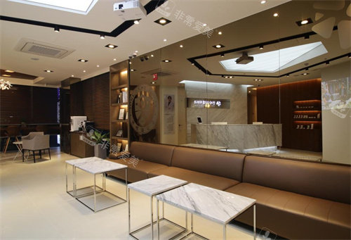 韩国the cell皮肤科的等待区 韩国the cell皮肤科的等待区