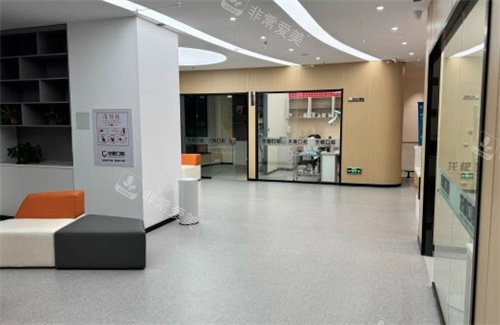 太原龙橙口腔偏厅