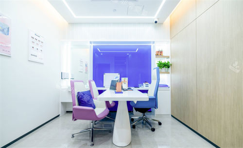 济南雍禾植发面诊