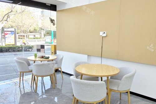 昆明长鹏口腔休息区